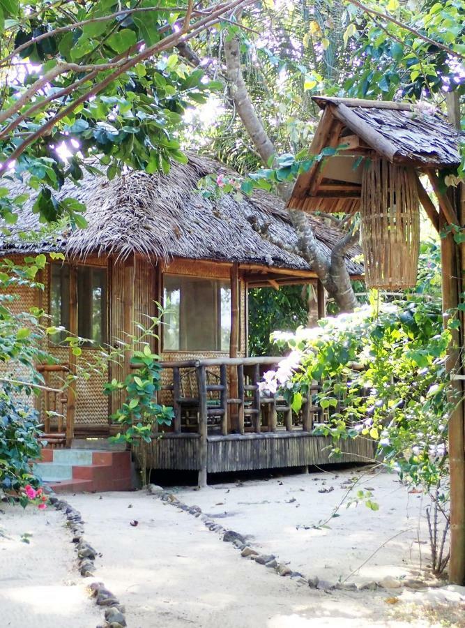 Hotel Casa Felicidad à El Nido Extérieur photo